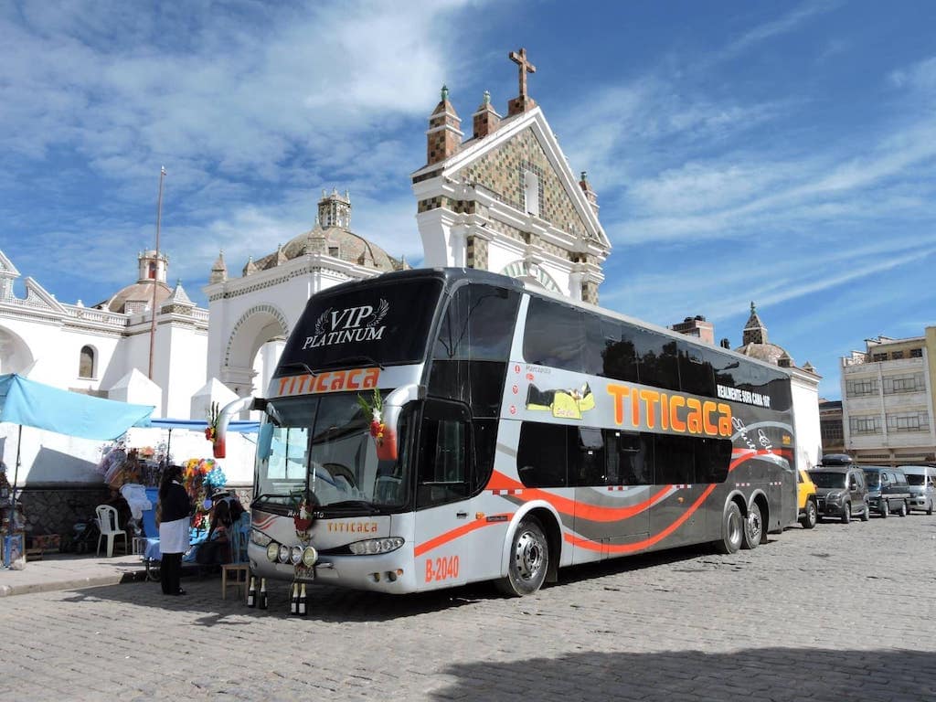 bus travel bolivia